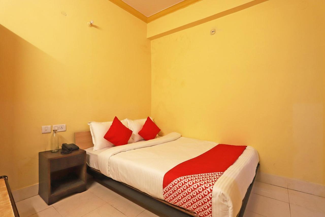 Oyo Flagship 76697 Hotel Park Awadh Lucknow Exteriör bild