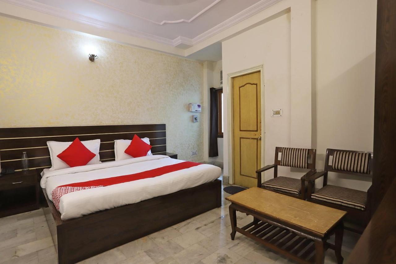 Oyo Flagship 76697 Hotel Park Awadh Lucknow Exteriör bild