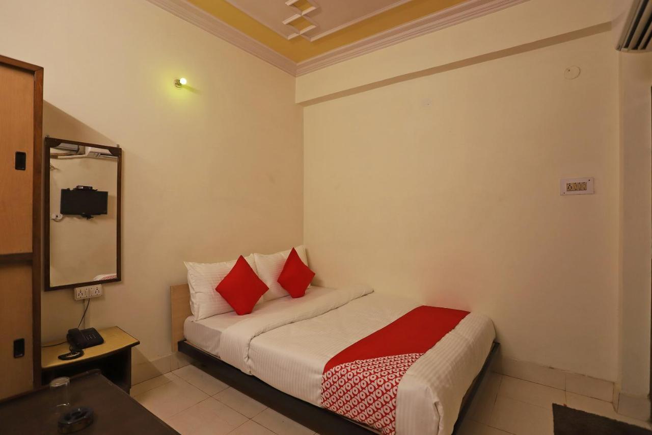 Oyo Flagship 76697 Hotel Park Awadh Lucknow Exteriör bild