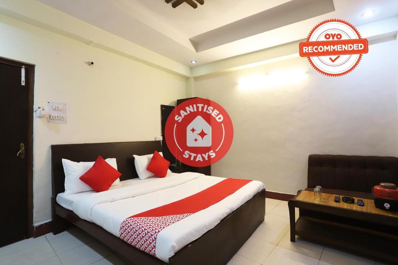 Oyo Flagship 76697 Hotel Park Awadh Lucknow Exteriör bild