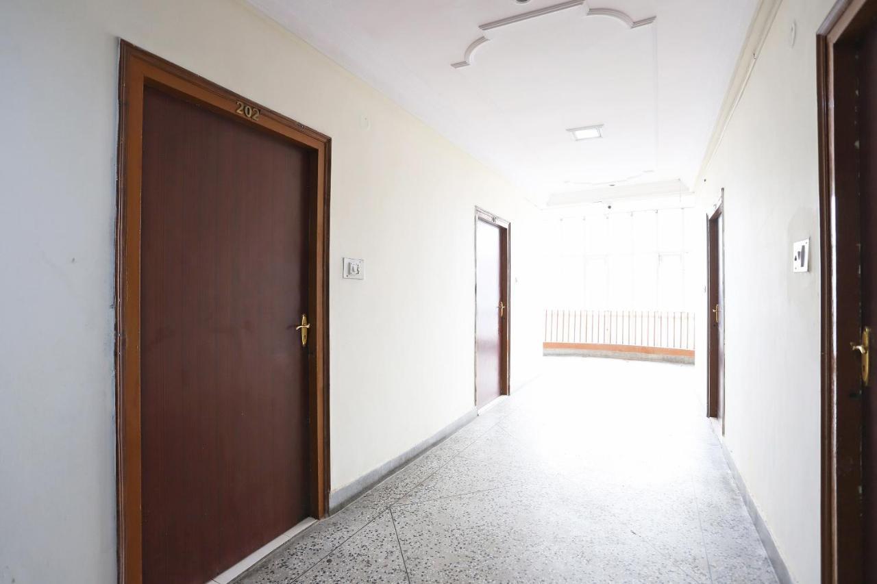 Oyo Flagship 76697 Hotel Park Awadh Lucknow Exteriör bild