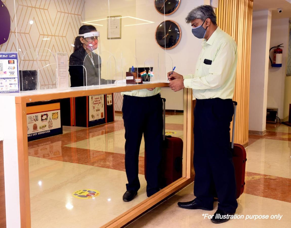 Oyo Flagship 76697 Hotel Park Awadh Lucknow Exteriör bild